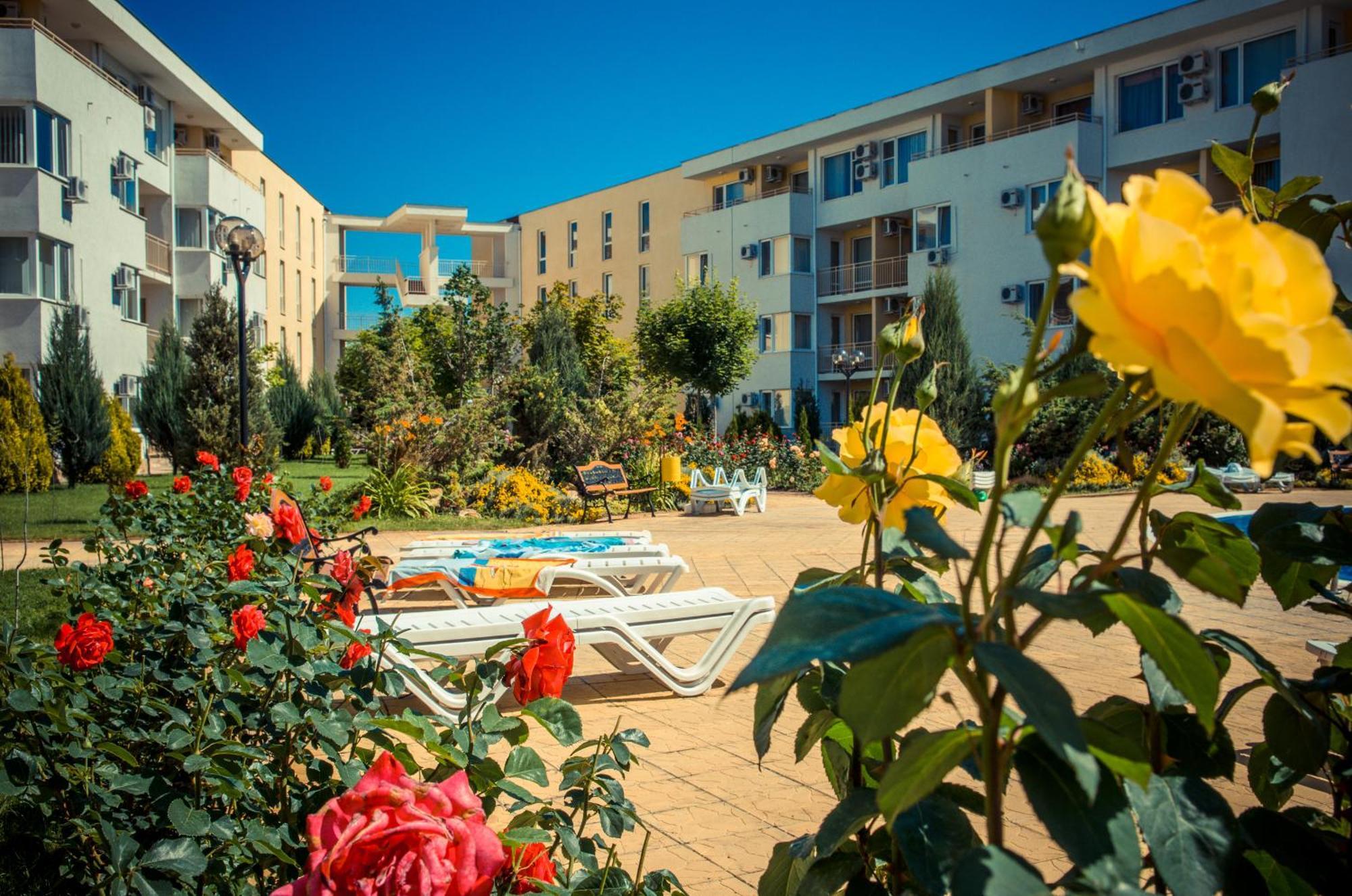 Nessebar Fort Club Apartments Сонячний Берег Екстер'єр фото